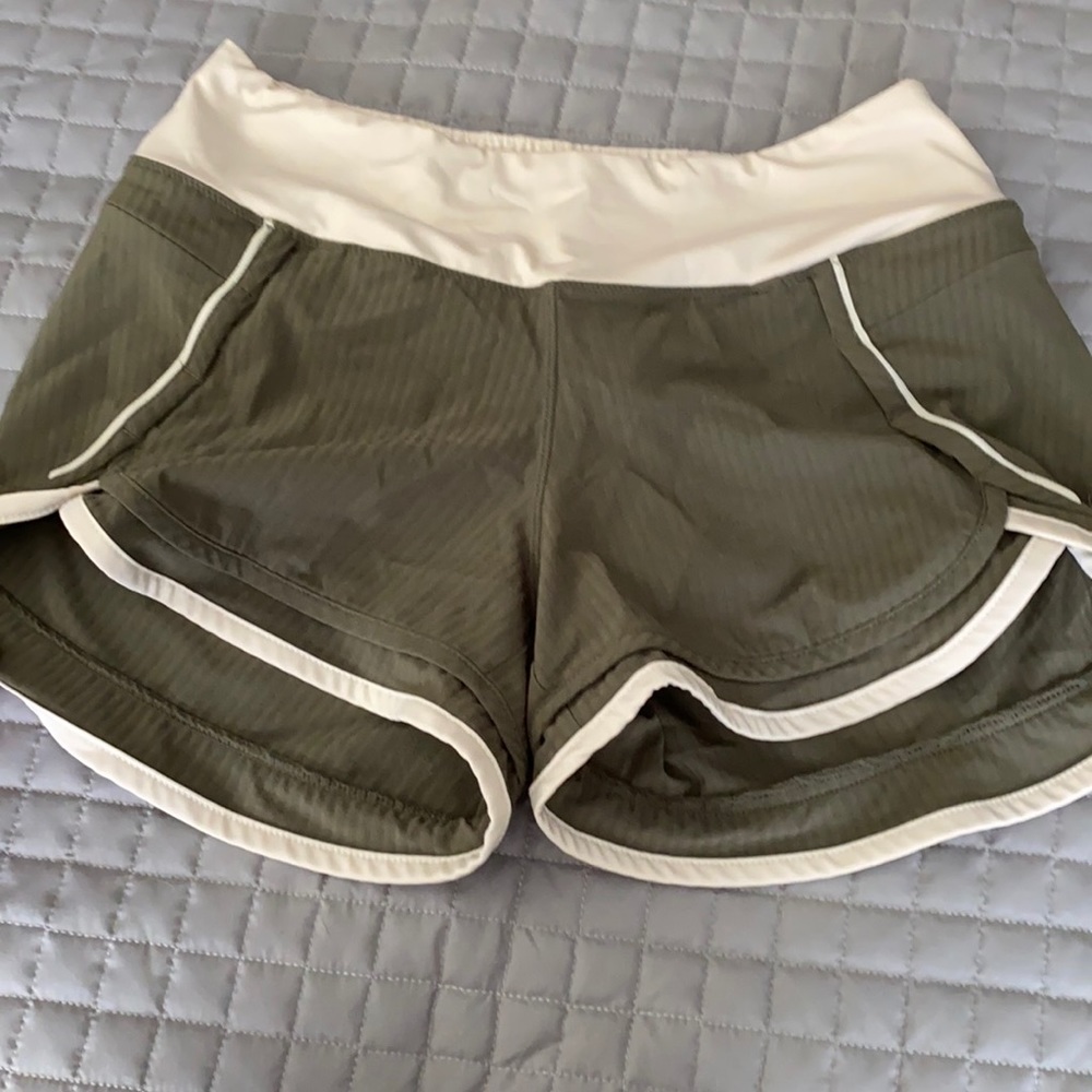 Women’s “Iris” Hylete shorts